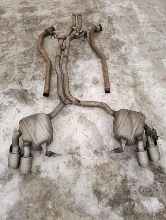 Schalldämpfer Porsche MACAN 2016 OEM 95B253611M Gebraucht image 2