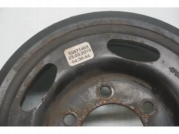 Vauxhall Meriva Svänghjul 1.4 Bensin A14XER OEM 55571403 image 4