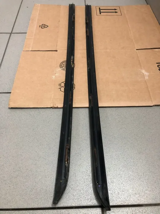 BMW E60 E61 Garniture Pilier Pare-brise OEM 7045447/7045448 image 6