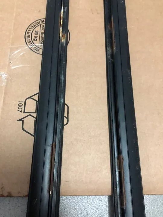 BMW E60 E61 Garniture Pilier Pare-brise OEM 7045447/7045448 image 8