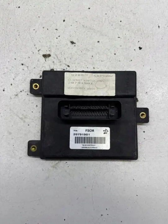 Module de contrôle de pompe à carburant Opel Insignia A 2013 OEM image 2