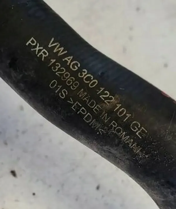 VW PASSAT CC Vesiputki 3C0122101GE image 2