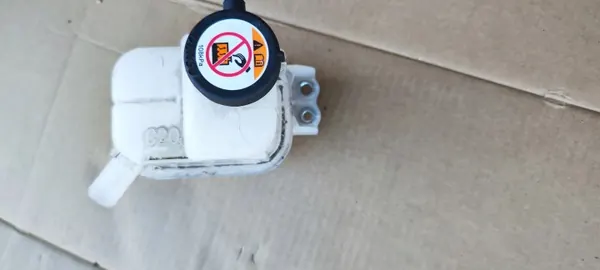 Kleine expansietank Toyota C-HR 2.0 Hybride OEM image 3