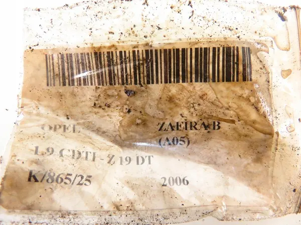 Bosch 0 445 110 276 Bränsleinsprutare image 2