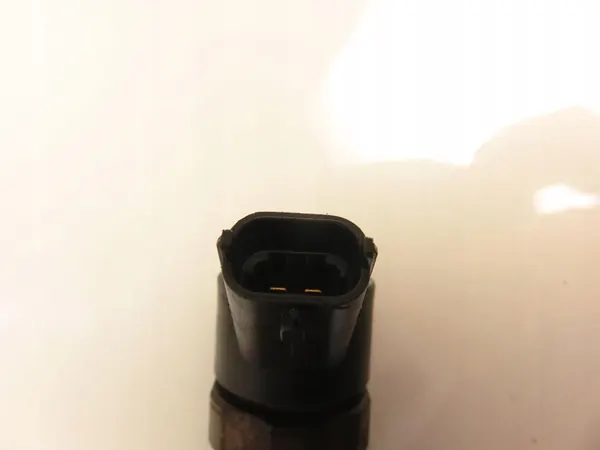 Bosch 0 445 110 276 Bränsleinsprutare image 3