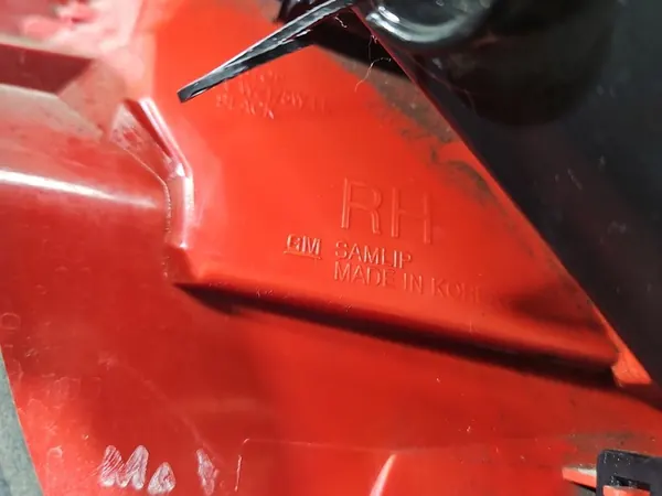 Luz trasera derecha Opel Mokka A image 6