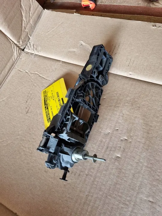 Vasen ovenkahva VW PASSAT B7 ALLTRACK 3C0837885D image 7