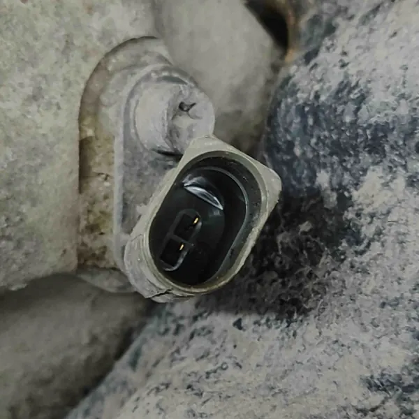 Mozzo Posteriore Sinistro Skoda Superb III Estate 5Q0615611S image 5