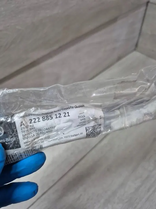 Mercedes W222 Rivestimento Paraurti Posteriore Destro A2228851221 image 3