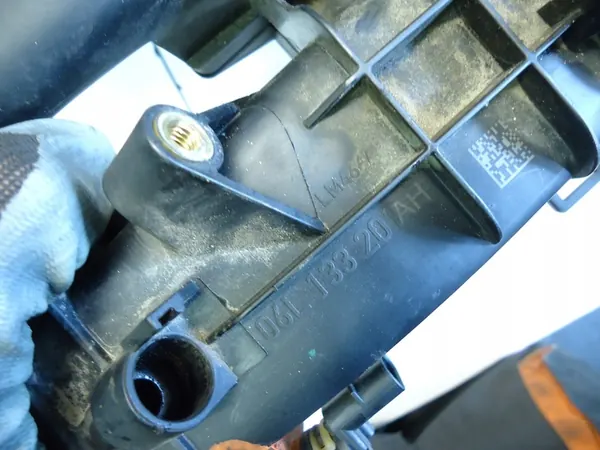 VW GOLF VII PASSAT B8 SKODA 2.0TFSI Insugningsmanifold 06L133201AH image 5