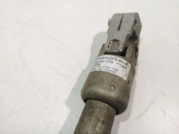 Joint de colonne de direction Mercedes-Benz A2224601009 image 3