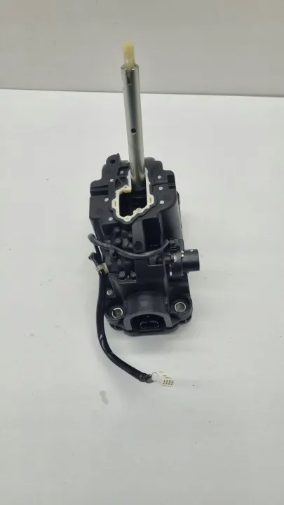 Levier de vitesse Dodge Challenger OEM 04670717AA image 2