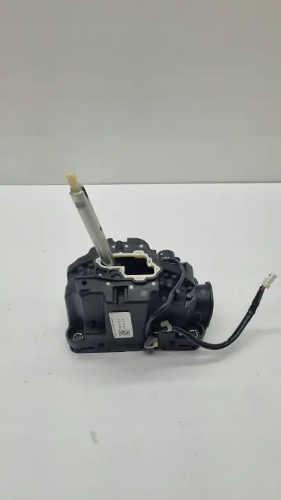 Levier de vitesse Dodge Challenger OEM 04670717AA image 3