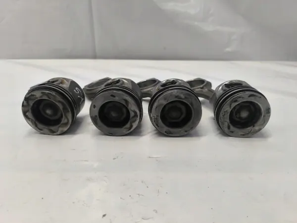 Kit Piston & Bielle OEM 074132 pour Peugeot 1.4 HDi image 2