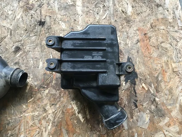 Résonateur d'air OEM 28190-2E000 pour Hyundai Tucson I 04-10 image 3