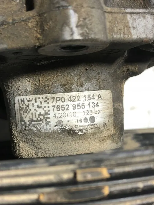 Pompe de direction assistée OEM 7P0422154A pour VW image 5