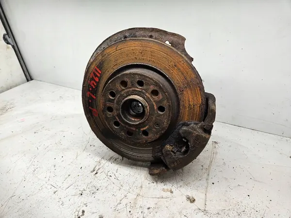 Mozzo ruota anteriore sinistro Seat Leon (1P) 1K0407255P image 2