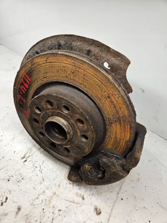 Mozzo ruota anteriore sinistro Seat Leon (1P) 1K0407255P image 4