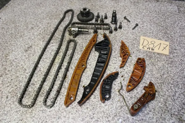 Kit de distribution OEM 06H109509Q pour Audi A4 B8 1.8 TFSI image 2