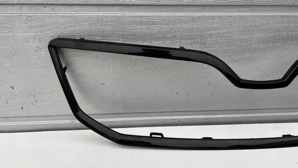 Grill Frame SKODA OCTAVIA III LIFT 17- RS image 2