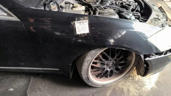 Parafuso Frontal Direito Mercedes-Benz S-Class W221 image 1