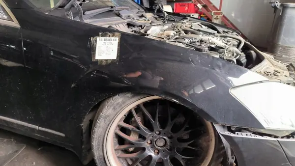 Parafuso Frontal Direito Mercedes-Benz S-Class W221 image 5