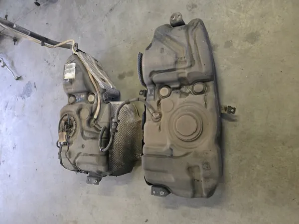 Polttoainesäiliö OEM 7N0201021BE SEAT Alhambra 7N image 3