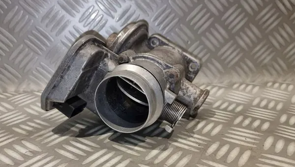 BMW E53 E60 E71 E83 E90 3.0 D Drosselklappe EGR-Ventil 7804384 image 4