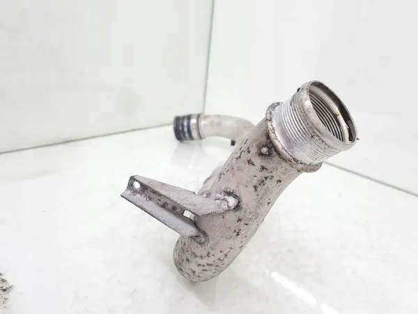 Audi Q5 SQ5 2009 Intercooler Schlauch Rechte Seite OEM 059145731BS image 4