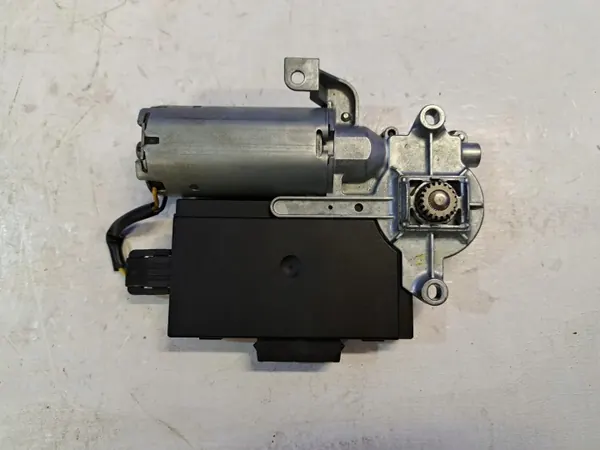 Moteur de toit ouvrant OEM 12803652 pour Saab 9-3 Estate image 4