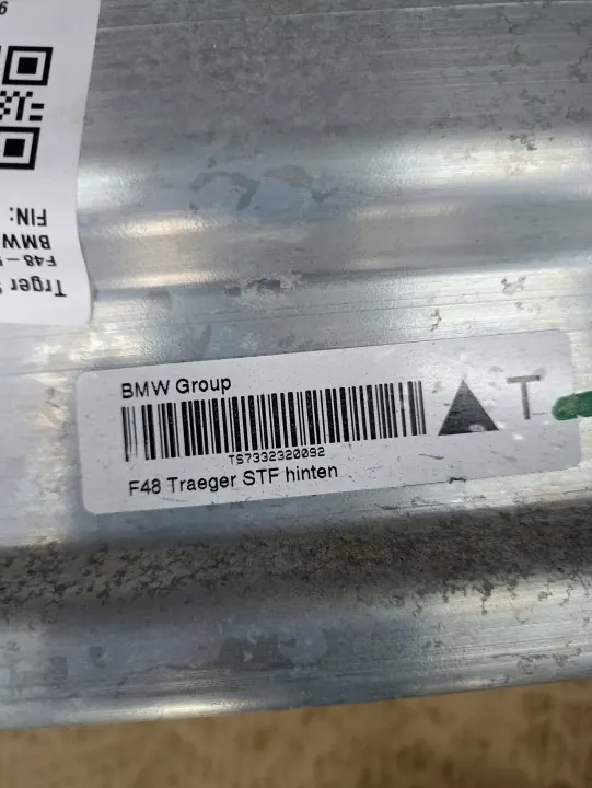BMW X1 F48 Bakre Stötfångarbalk OEM 7332320 image 3