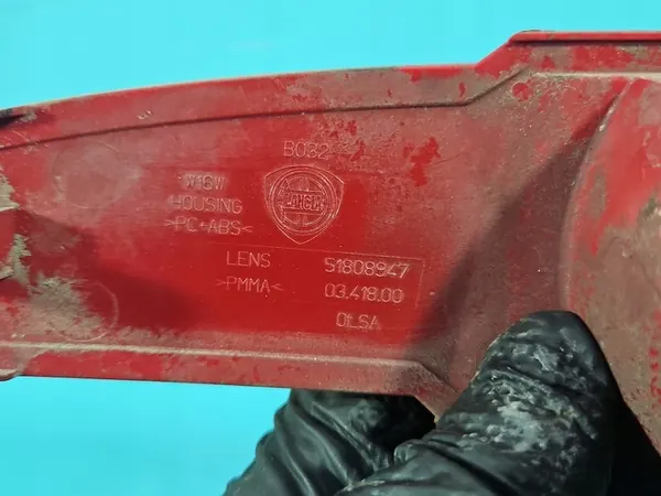 Höger dimljus Lancia Delta III 08-14 OEM 51808947 image 6
