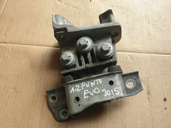 Engine Mount Bracket Fiat Punto Evo 1.2 1.4 2009 image 7