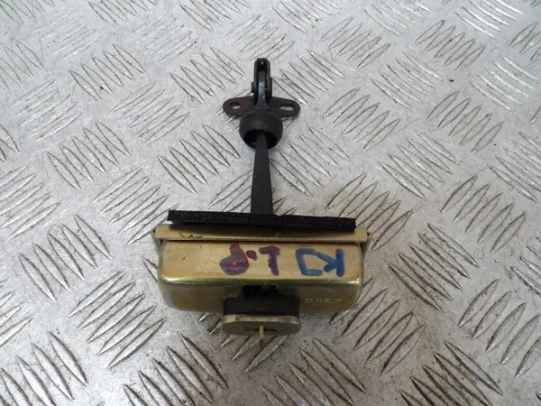 Jeep Cherokee KJ vasen etuoven rajoitin OEM image 2