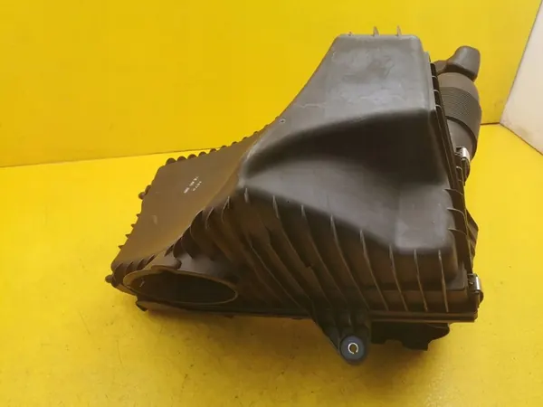 Volkswagen Ilmansuodattimen kotelo 7P0129607C image 7