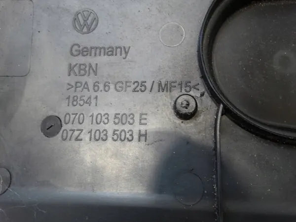 Couvercle de soupape bouclier moteur OEM 070103503E VW T5 image 5