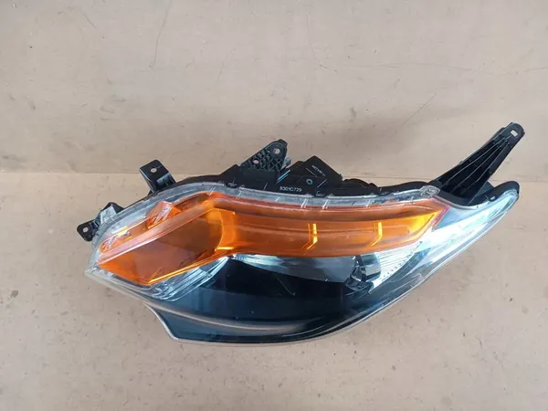 Faros izquierdo Mitsubishi L200 V image 2