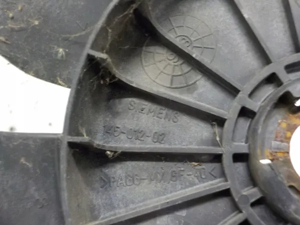 Ventilador de radiador BMW E39 OEM - Usado image 4