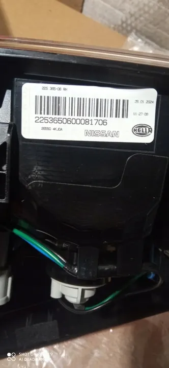 Höger baklykta Nissan Navara D23 image 5