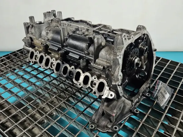 Jaguar Cilinderkop OEM G4D3-6J011-BB 2.0D image 2