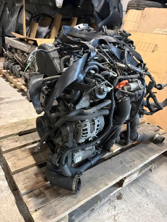 Moteur complet CFF CFG 2.0 TDI pour A3 Passat Tiguan image 3