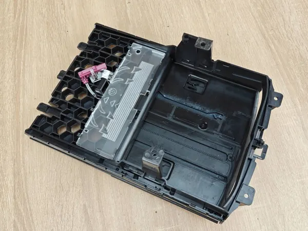 Keskikonsolin koriste OEM 9330629 BMW G30 G31 image 5