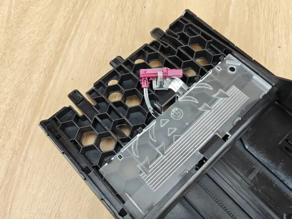 Keskikonsolin koriste OEM 9330629 BMW G30 G31 image 6