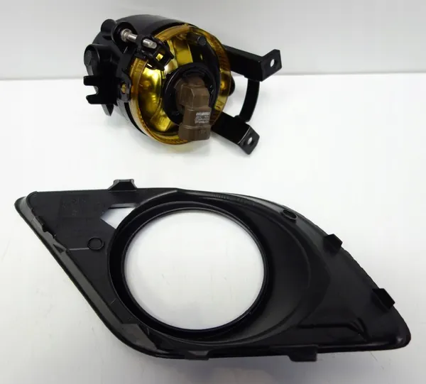 Griglia faro antinebbia destro SKODA FABIA 2 RS OEM image 5