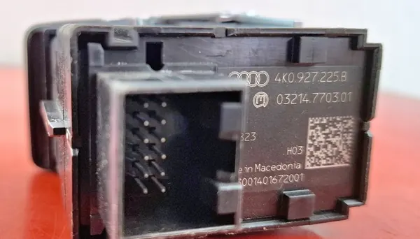 Audi A6 C8 Handbremsknopf 4K0927225B image 4