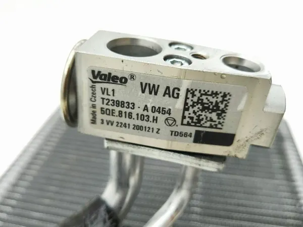 OEM 5QE820679 ilmastointihöyrystin Seat Leon IV 2021 image 4