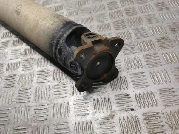 Taka-akselin vetoakseli OEM 373004JA0A Nissan Navara image 5