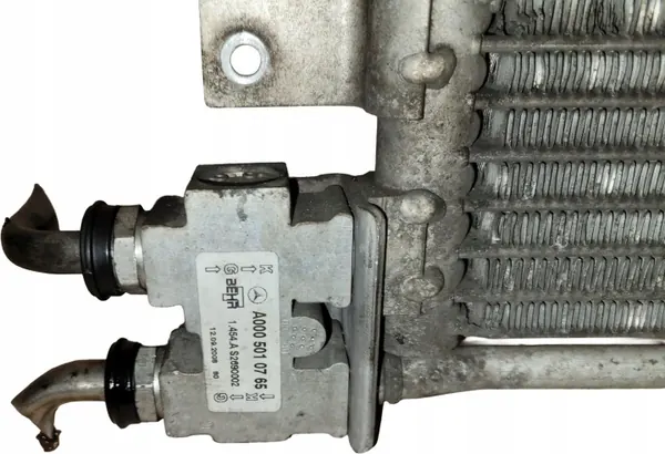 Öljynjäähdytin Mercedes W204 3.0 CDI OEM A0005010765 image 6