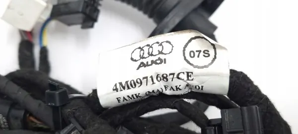 Audi Q7 4M vasen takao-ovi OEM 4M0971687CE image 5