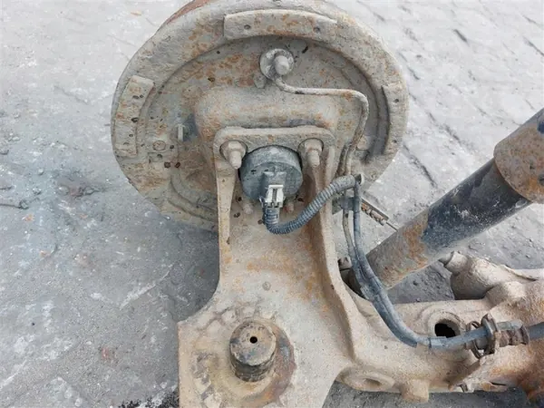OEM 2BELTPP Taka-akselipalkki Opel Combo C:lle image 3